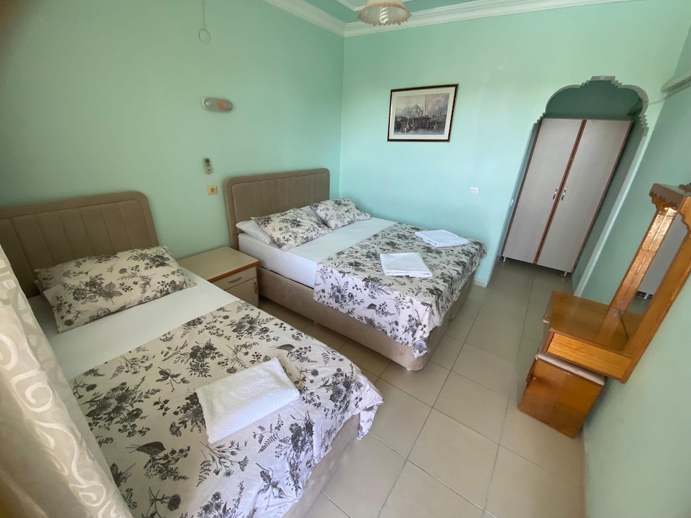Triple Room photo 2