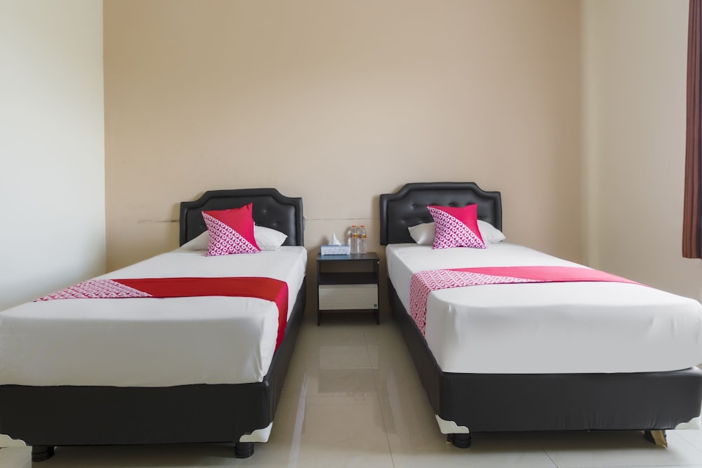 Deluxe Twin Room photo 1