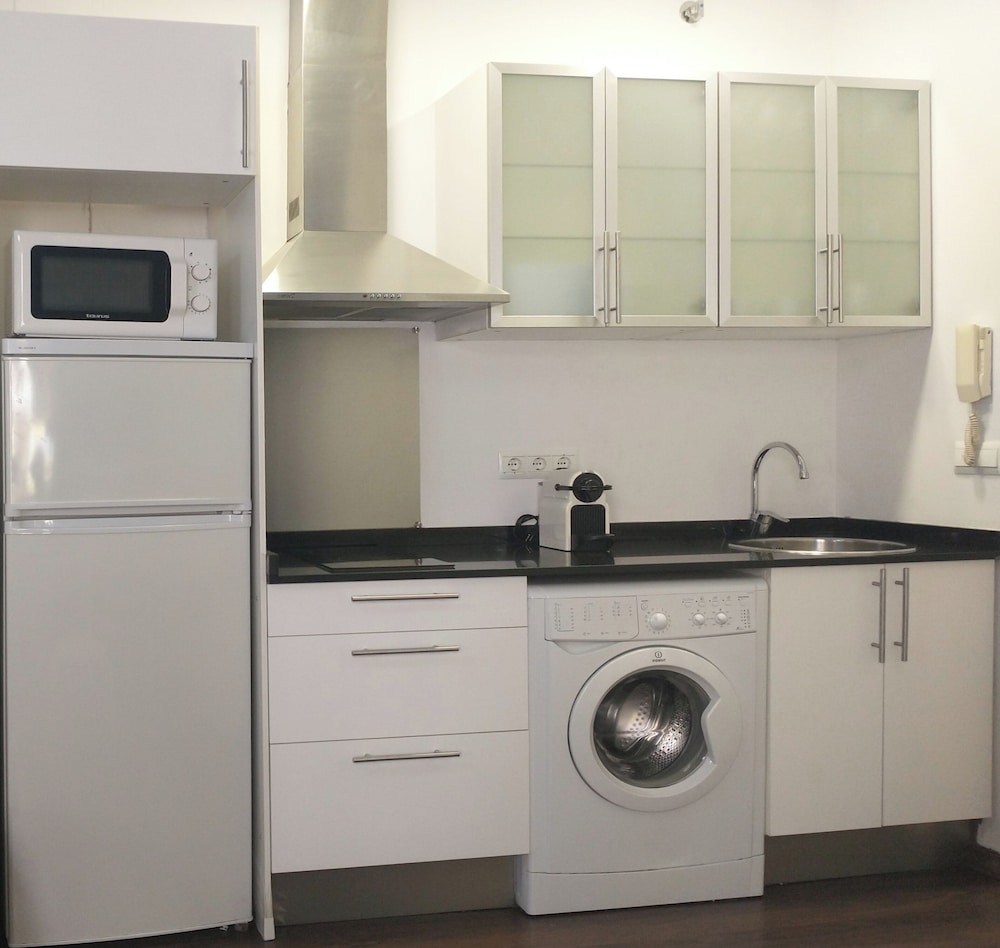 Apartment, 1 Bedroom, Balcony, City View photo 2