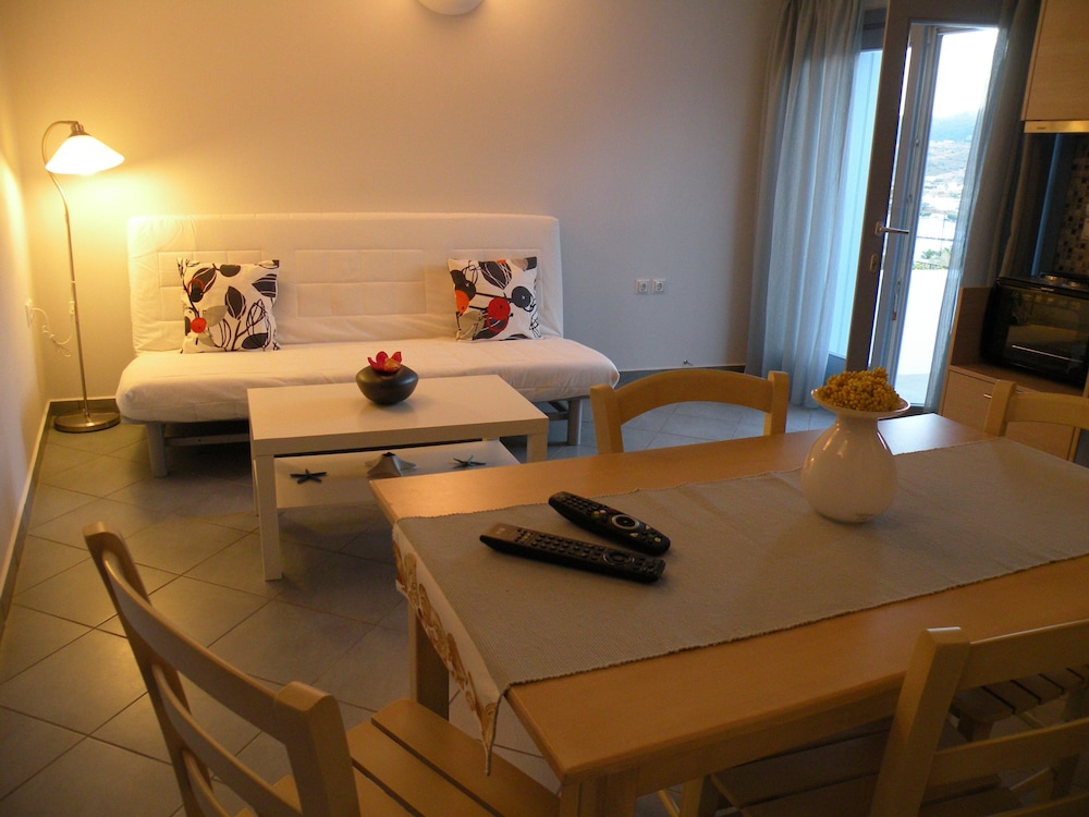 Family Duplex, Multiple Beds, Sea View photo 2
