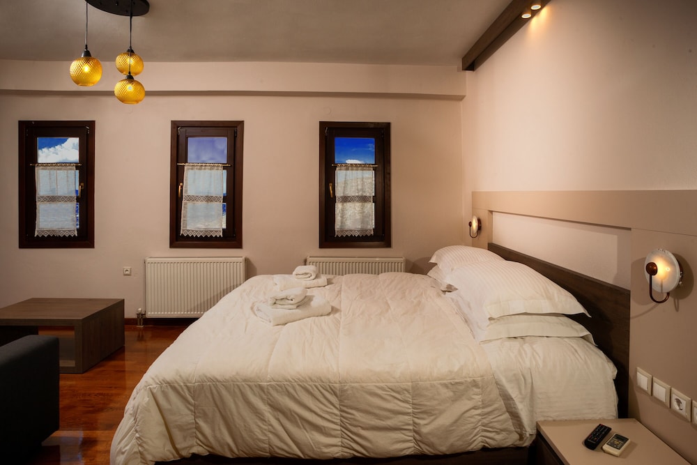 Junior Suite, Fireplace - Photo 4