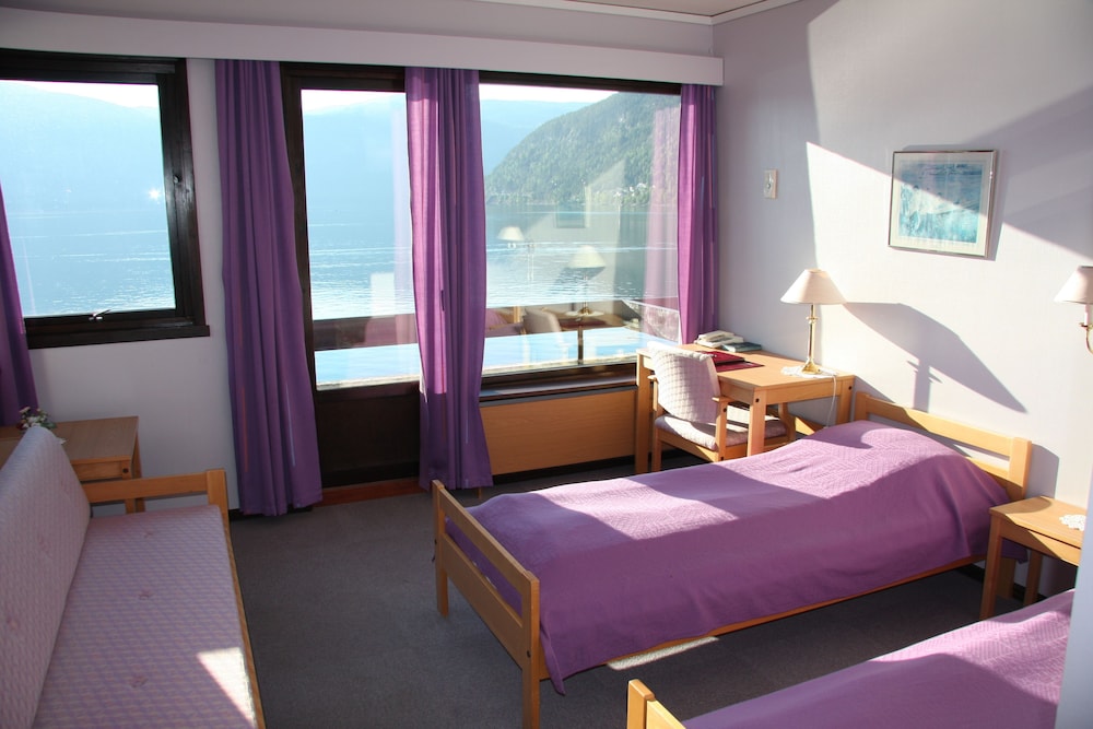 Standard Triple Room photo 2