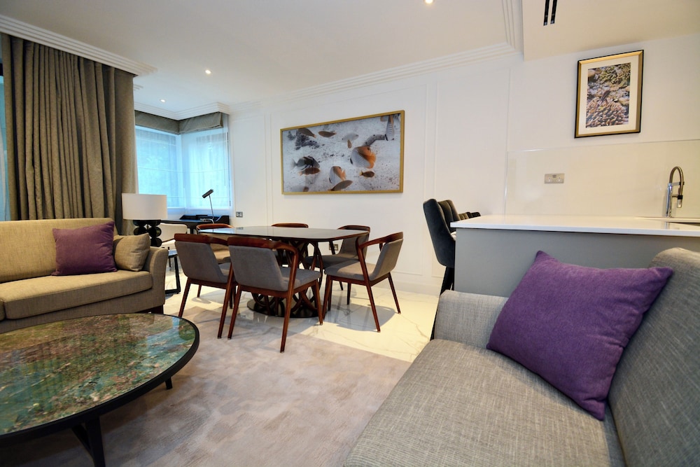Family Apartment, 4 Bedrooms photo 3