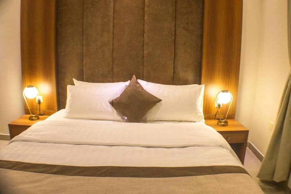 Basic Double Room