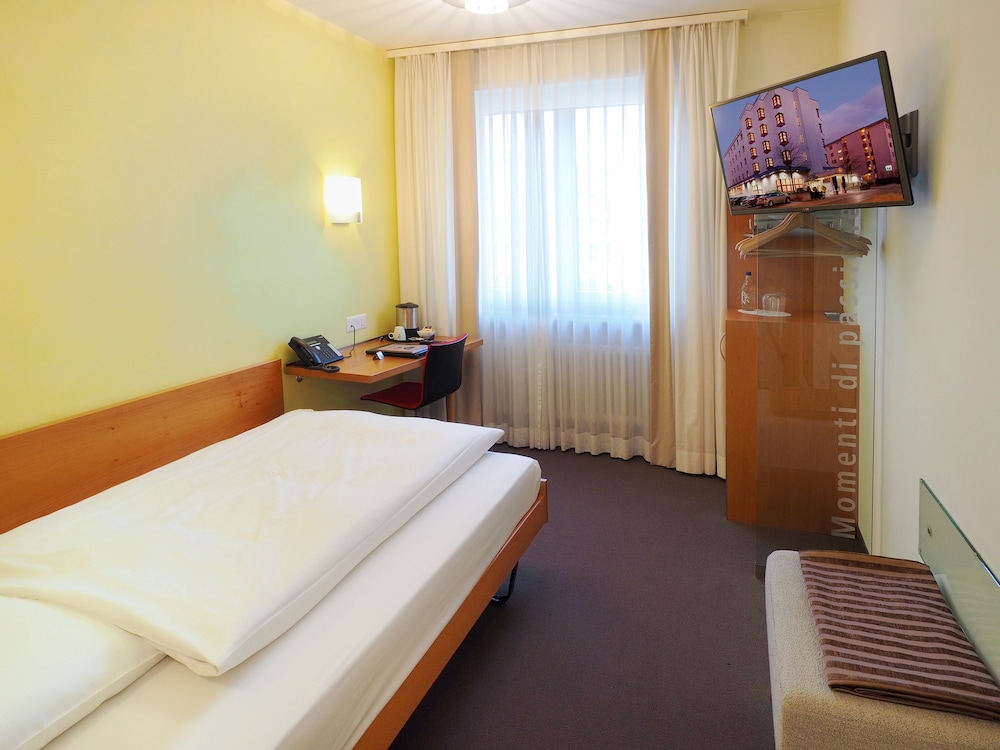 Standard Single Room photo 3