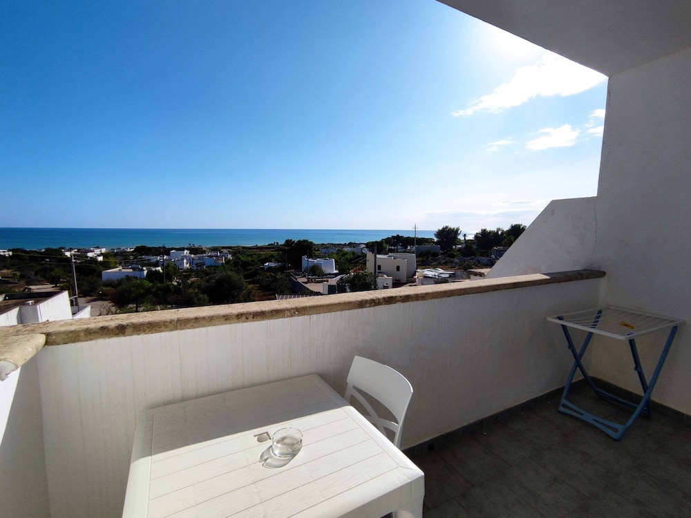 Panoramic Triple Room photo 2