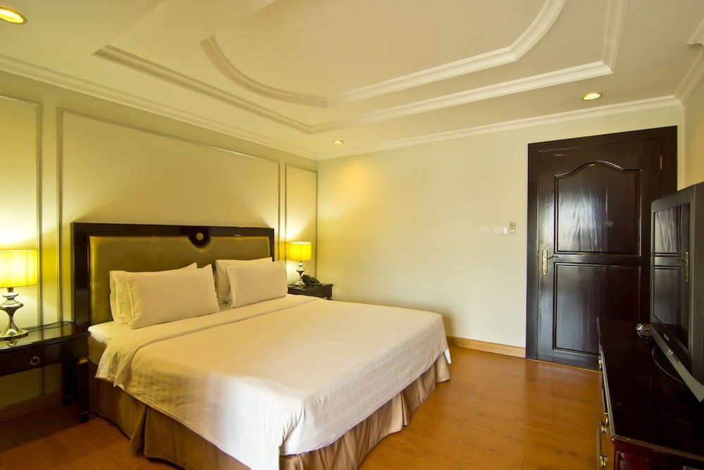 Standard Double Room - Photo 4
