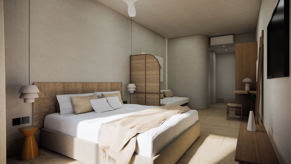 Junior Suite with Open Air Hot Tub and Garden View