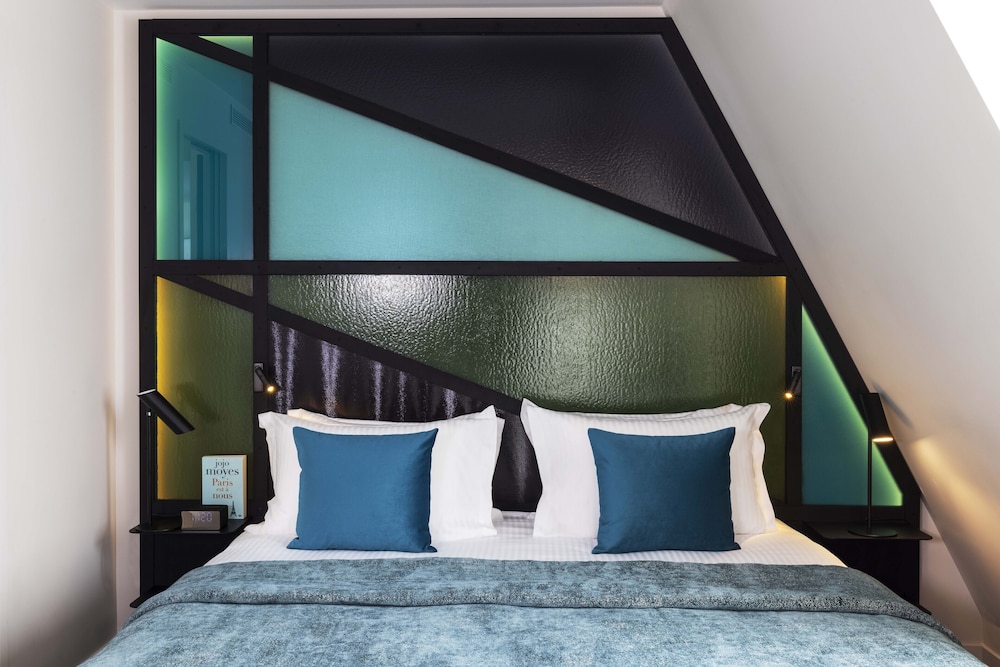 Double or Twin Room (Prestige) photo 3