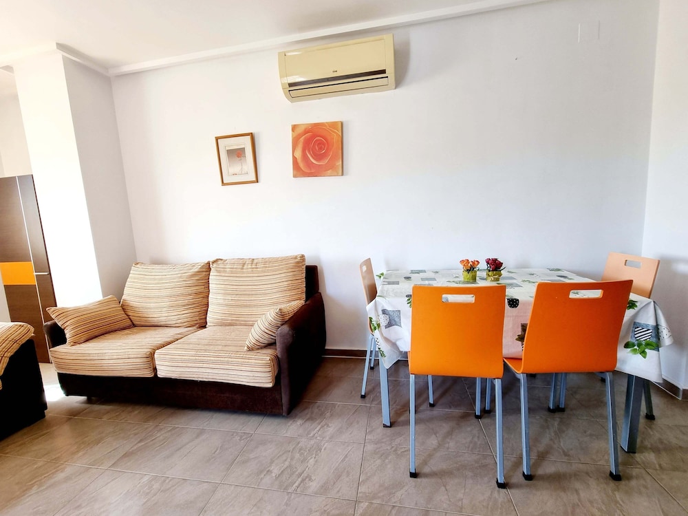 Apt Near Center & Port, Billede 7