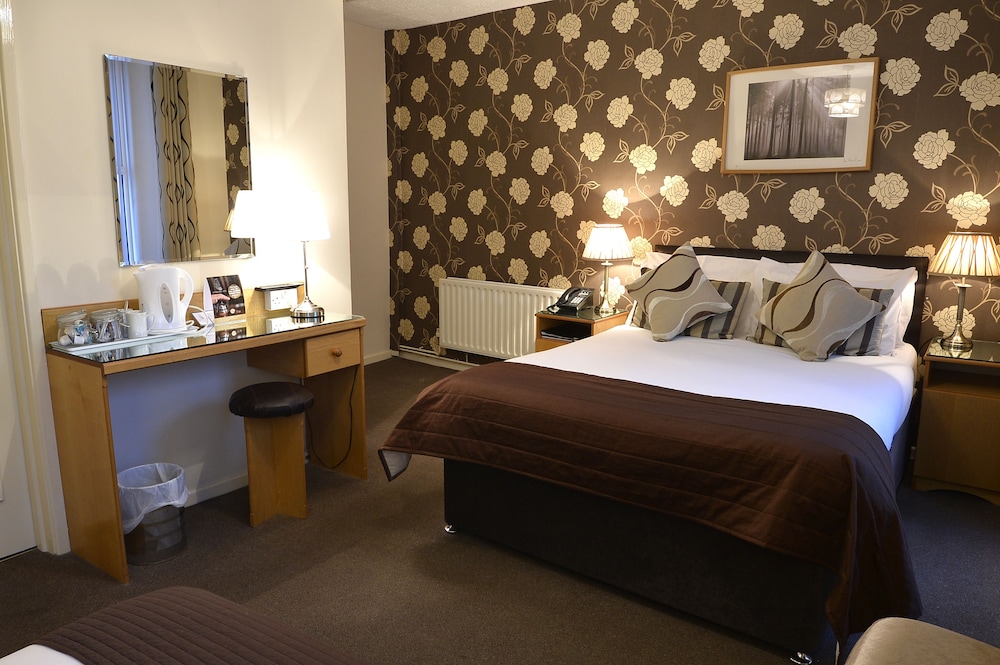 Family Triple Room, Ensuite photo 2