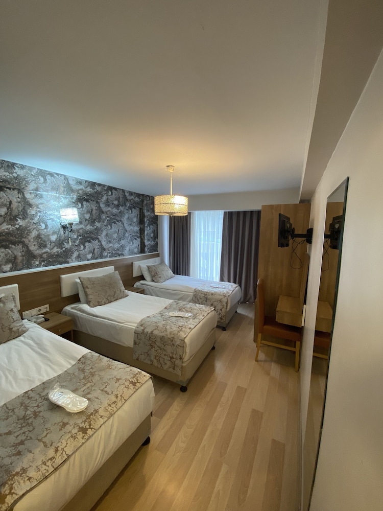 Triple Room photo 3