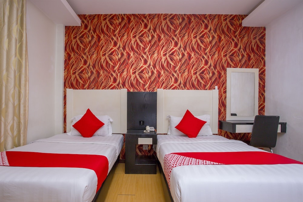 Deluxe Twin Room photo 2