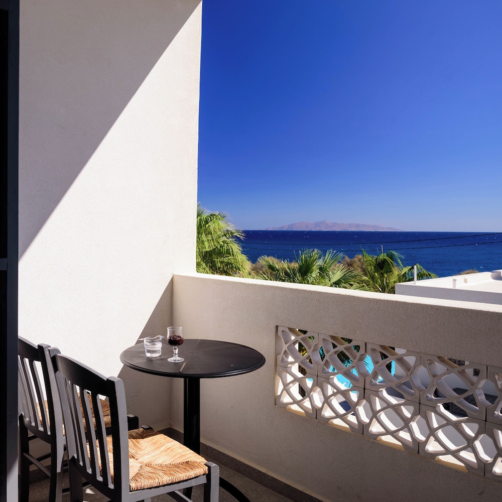 Double Room Sea View - Photo 8