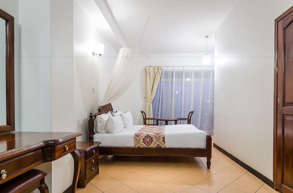 Deluxe Double Room, City View