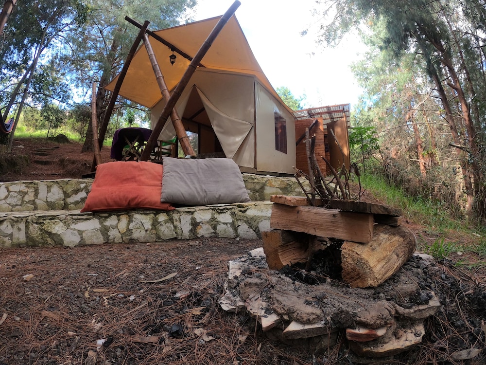 Standard Tent, 1 Double Bed, Private Bathroom photo 1