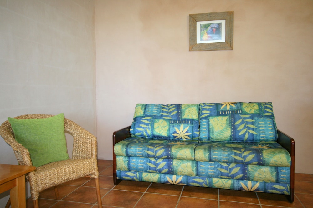 Comfort Apartment, 1 Bedroom, Lake View, Lakeside (Unit 5) photo 3