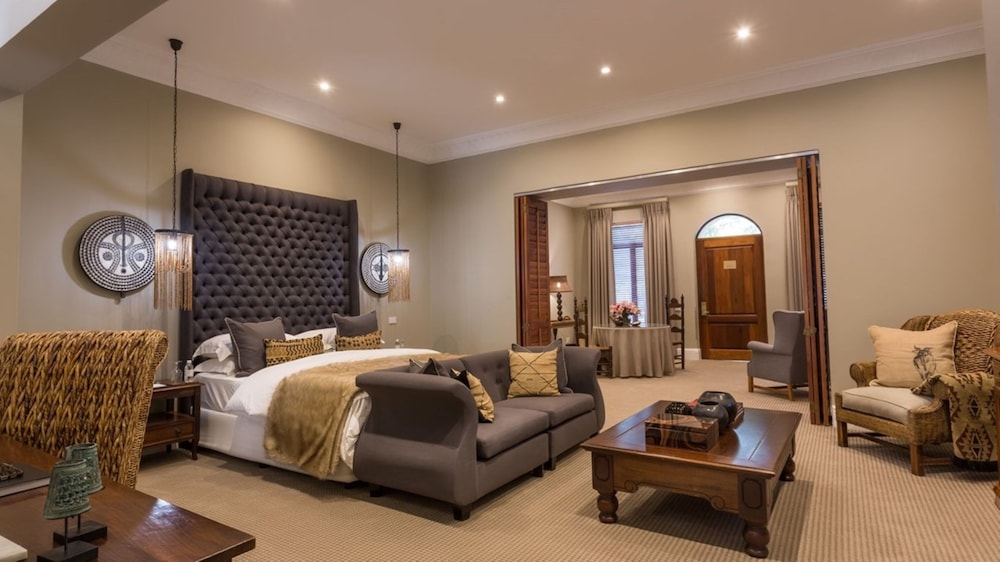 Deluxe Suite, 1 King Bed