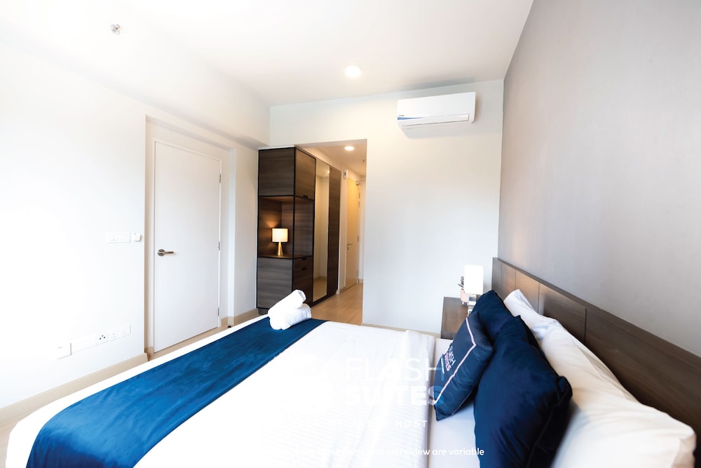 Executive Penthouse 4BR (Dual-Key) - Photo 1