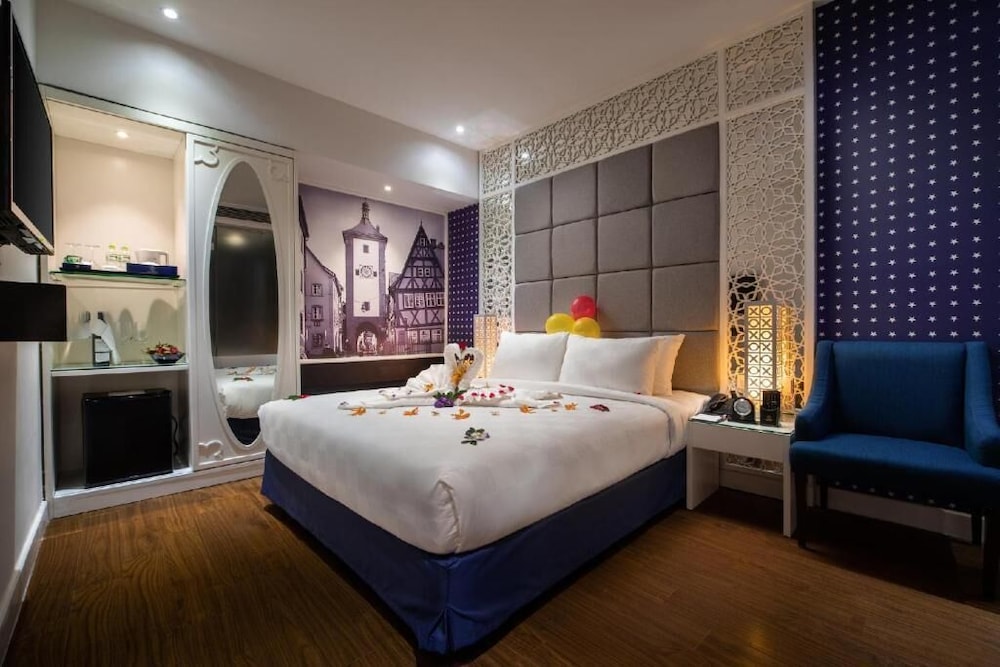 Classic Double Room, City View photo 2