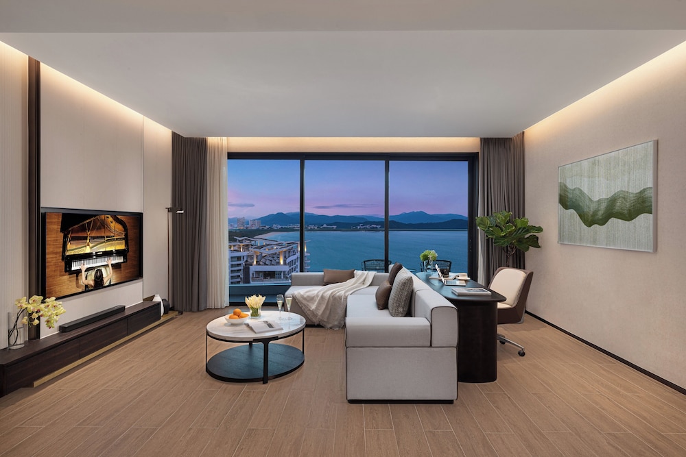 Premier Room, 2 Bedrooms (with View)