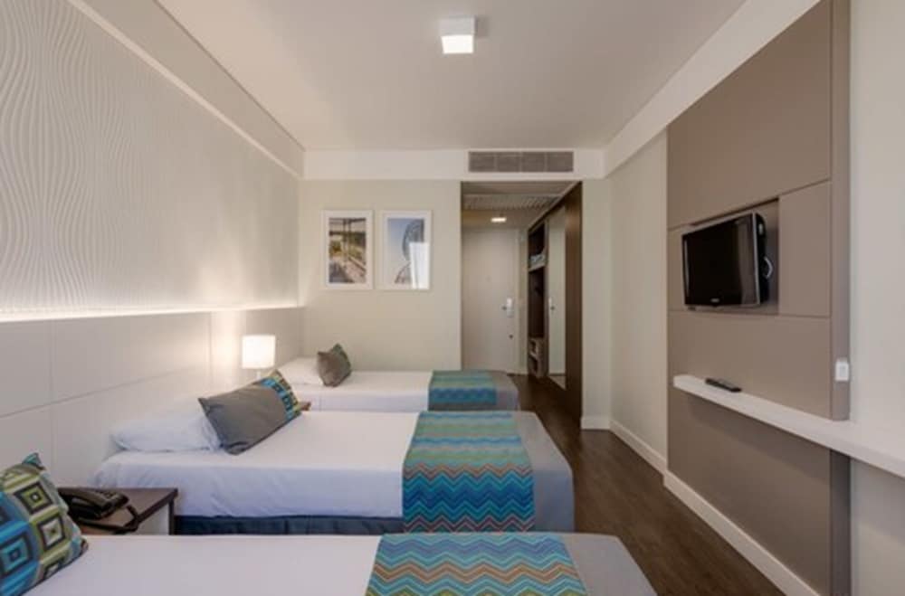 Standard Triple Room, 3 Twin Beds photo 1