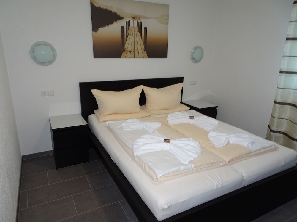 Deluxe Apartment, Multiple Beds, Terrace photo 1