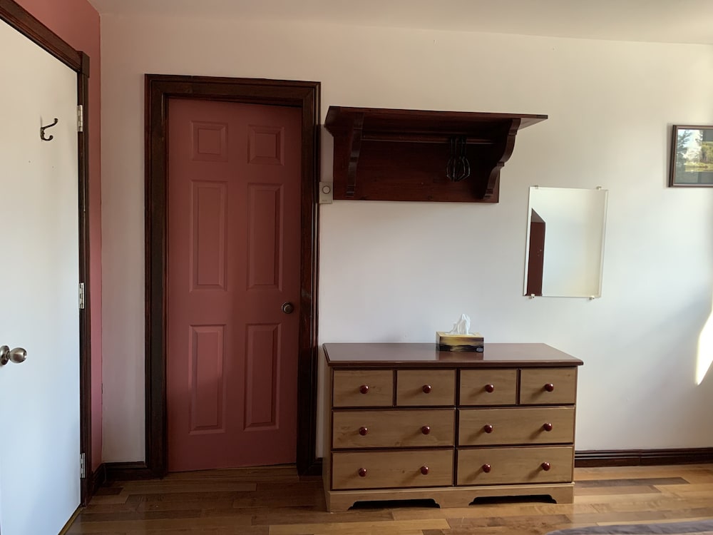 Standard Room, Multiple Beds photo 3