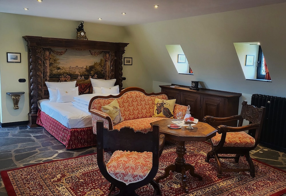 Grand Double Room