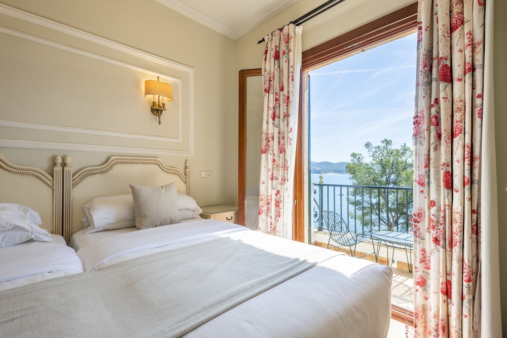 Superior Double Room, Balcony, Sea View - Photo 6