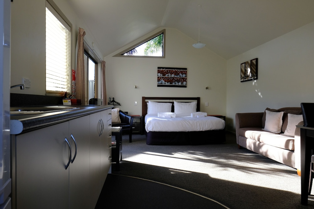 Superior Studio, Kitchenette, Garden Area photo 2
