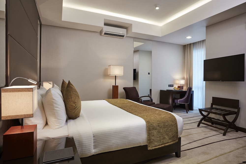Deluxe Triple Room, 1 Bedroom, Accessible, photo 6