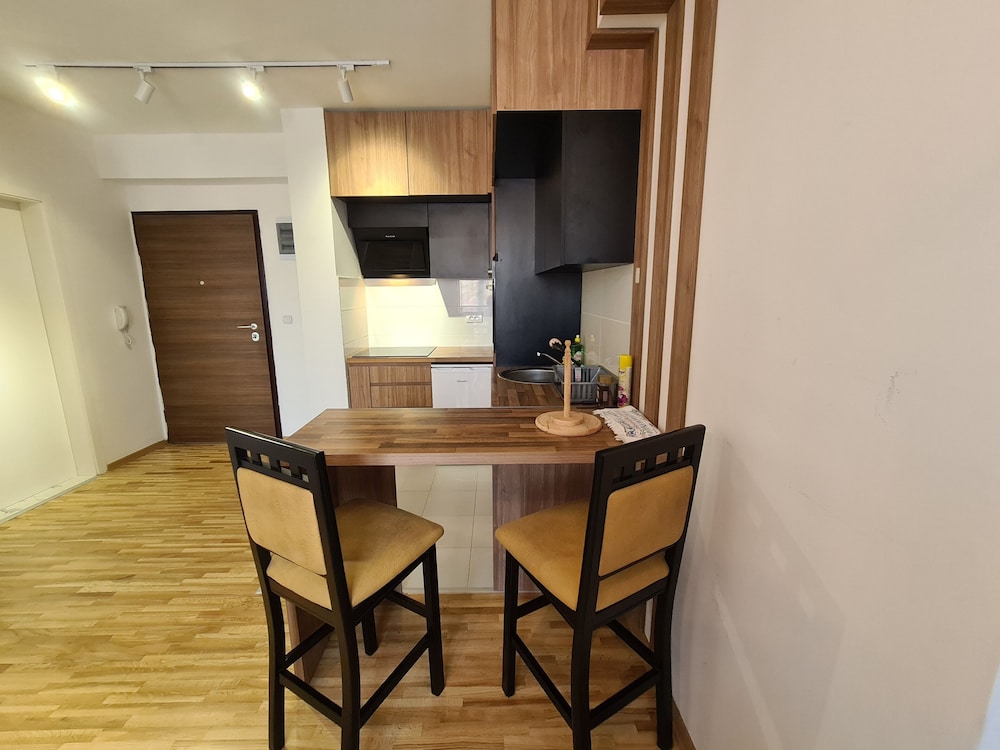 Superior Apartment Street Anastas Mitrev Number 10 photo 2