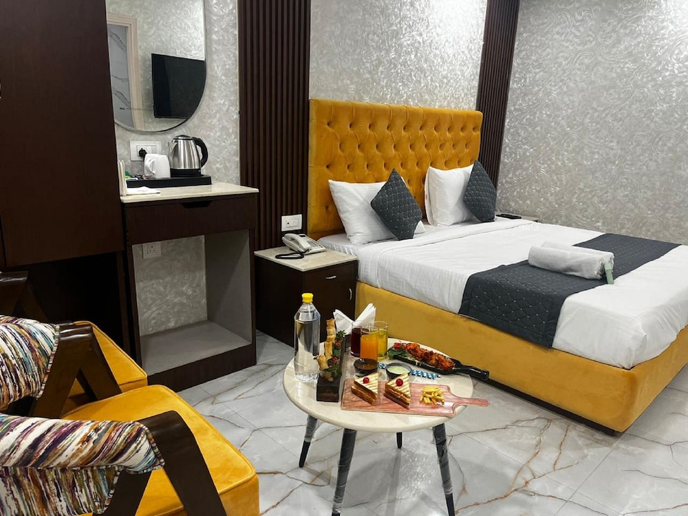 Premium Room - Photo 1