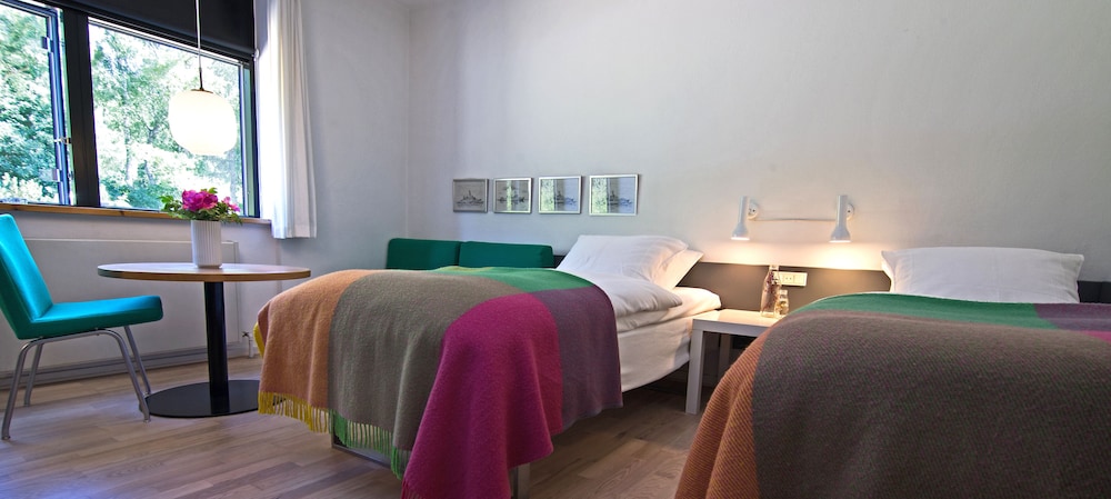 Business Twin Room, Accessible, Garden Area photo 1