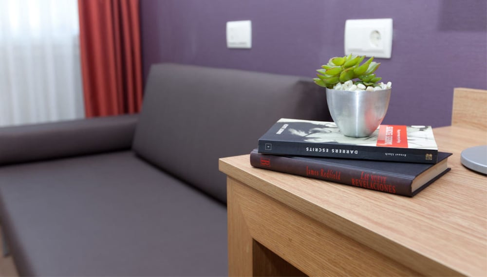 Standard Triple Room photo 2