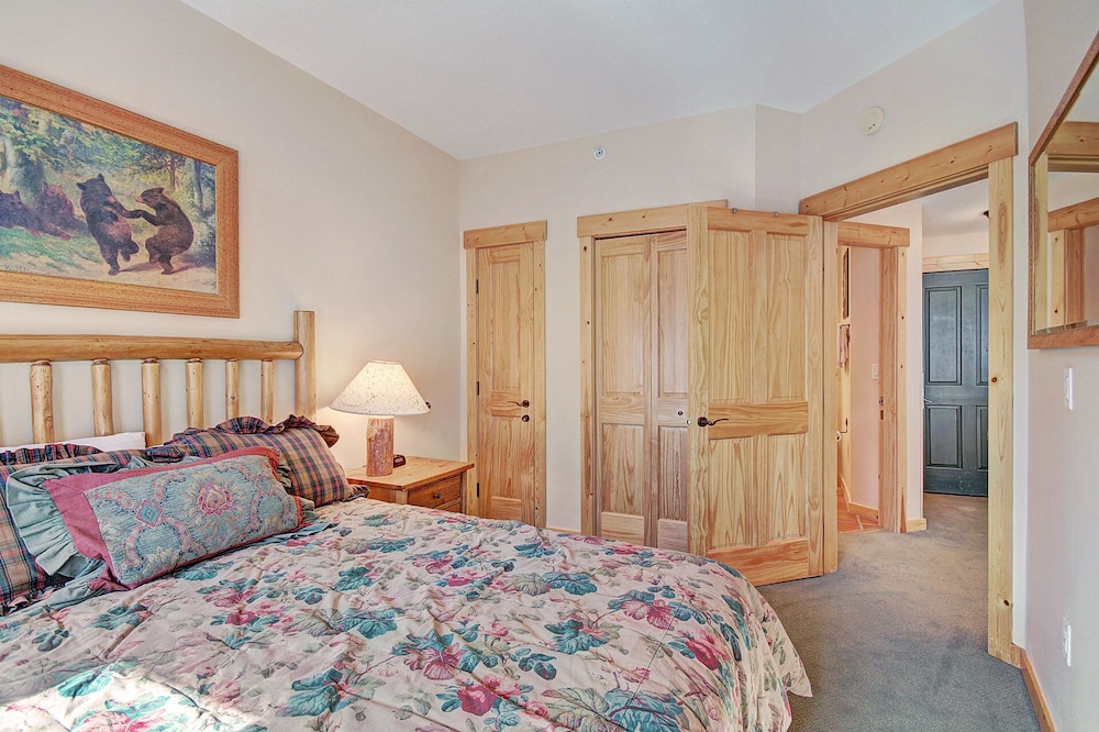 Condo, 1 Bedroom