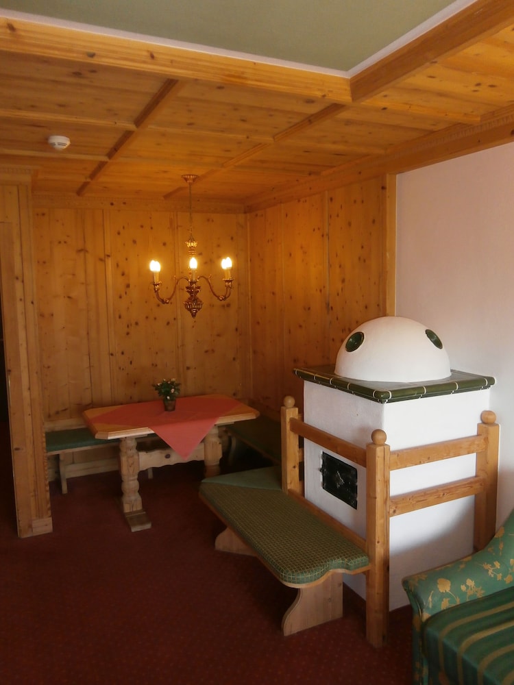 Apartment, 1 Bedroom, Balcony (Seefeld) photo 3
