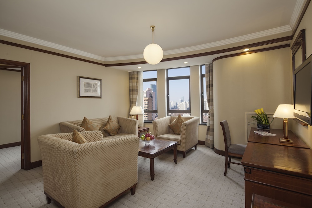 Deluxe Suite, King GDV