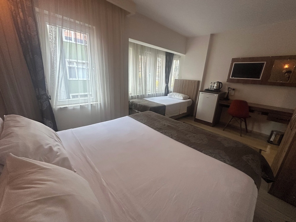 Standard Triple Room photo 1