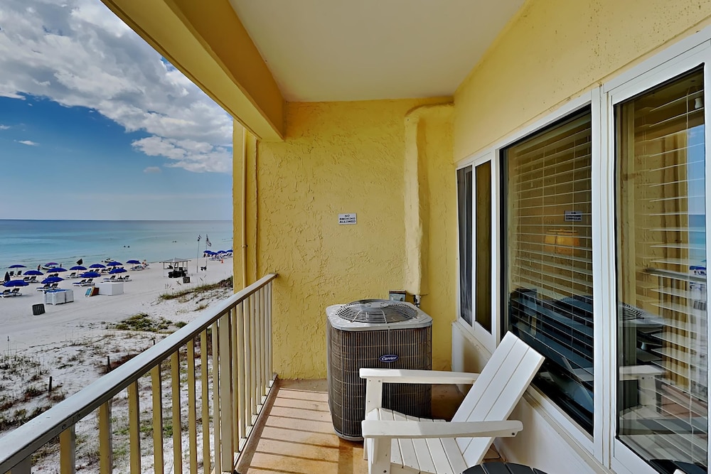 Condo, Multiple Beds, Balcony, Beach View (#320 - No Pets)