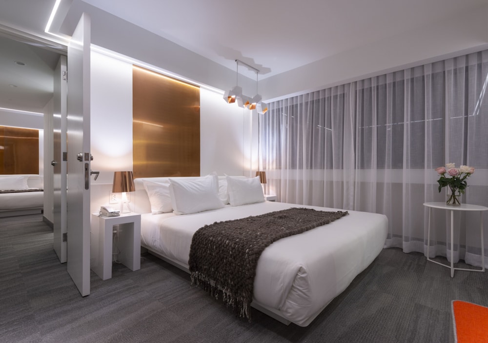 Superior Single Room, 1 King Bed - Photo 2