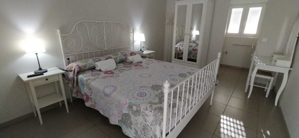 Casa Exclusiva, Múltiples Dormitorios
