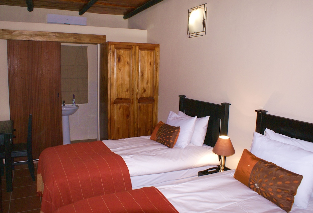 Self Catering House (4) photo 1
