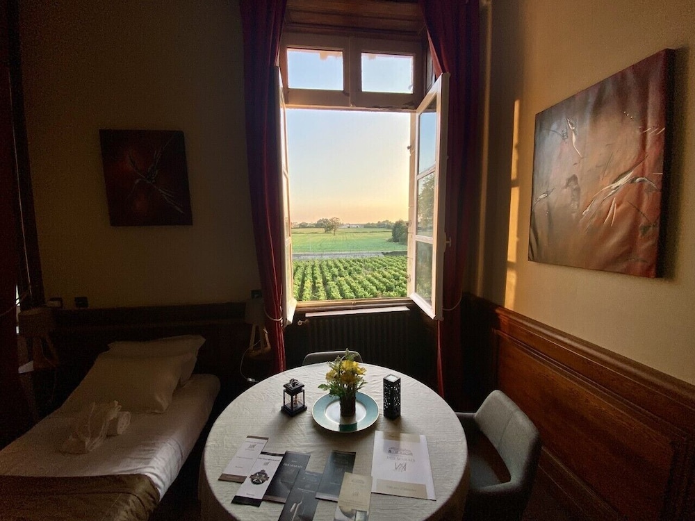 Superior Triple Room photo 2