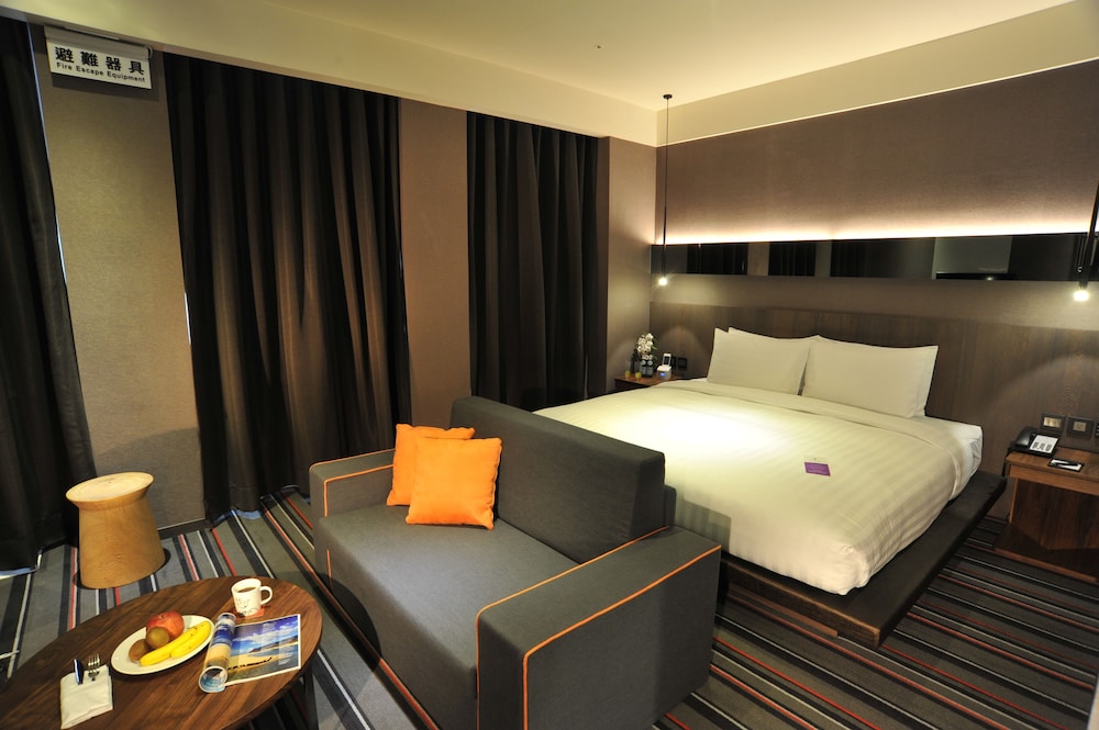 Grand Suite, 1 Double Bed (with extra sofa bed)