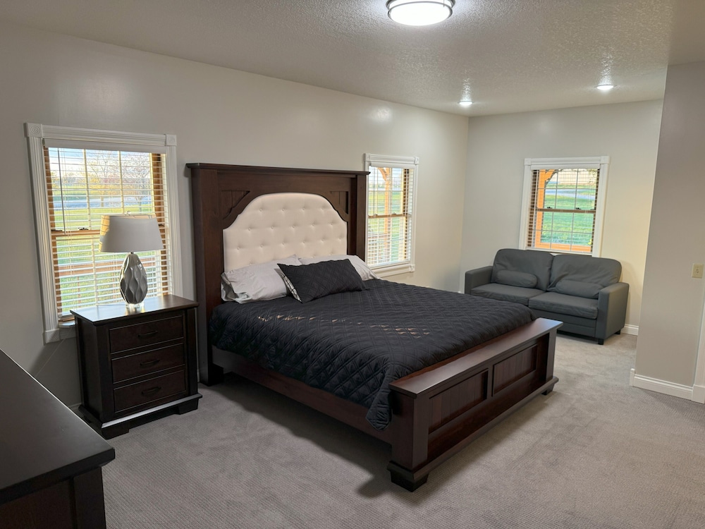 Luxury Single Room