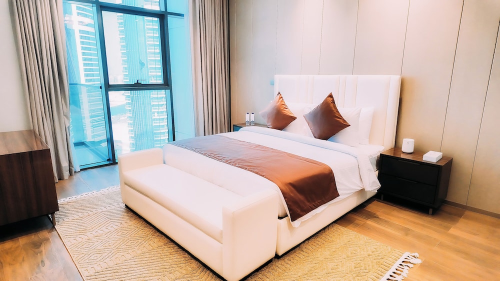 Luxury Apartment, Balcony, City View photo 1