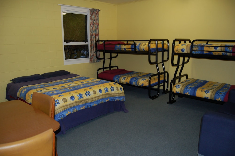 Family Chalet, 1 Bedroom (Double + 4 Single) photo 1