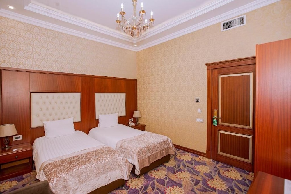Twin Room, City View